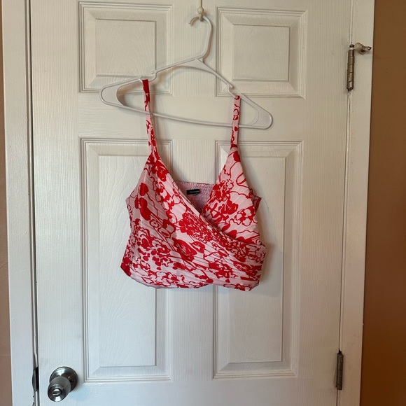 Abercrombie Flirty Set - Picture 3 of 8